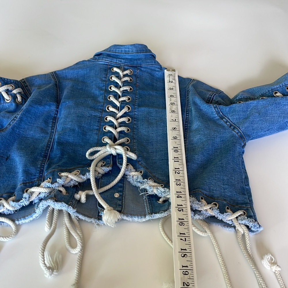 Azalea Wang Lace Up Cropped Denim Jacket Button Front Festival Boho Size S - Picture 9 of 11